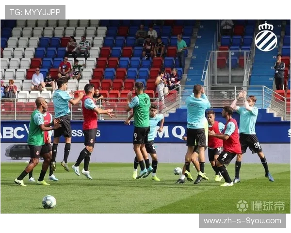 埃瓦尔主场迎战西班牙人力争三分展现球队实力与决心